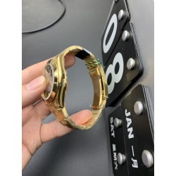 Montre Rolex or vert